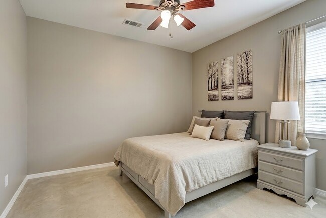 Building Photo - 7007 Fall Creek Ln