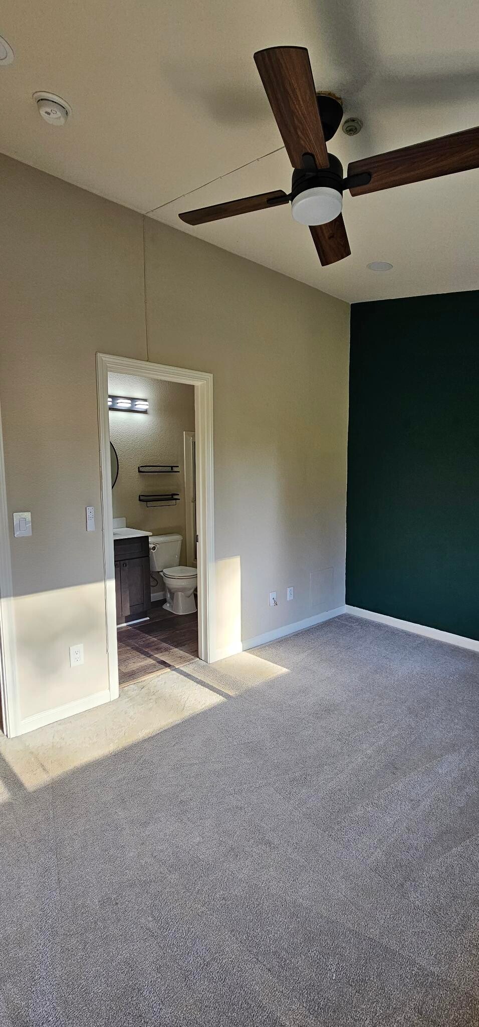 second bedroom - 2600 Oak Rd