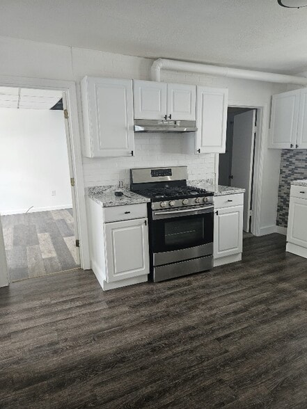 Building Photo - 43 4th Ave