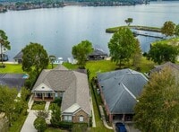 Building Photo - 9698 E Shore Dr