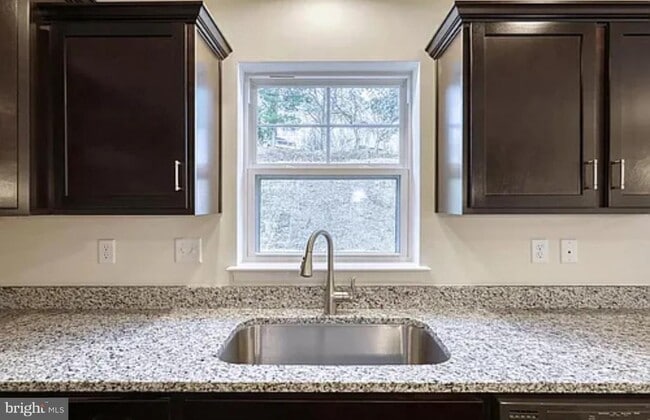 Building Photo - 130 Copperleaf Dr