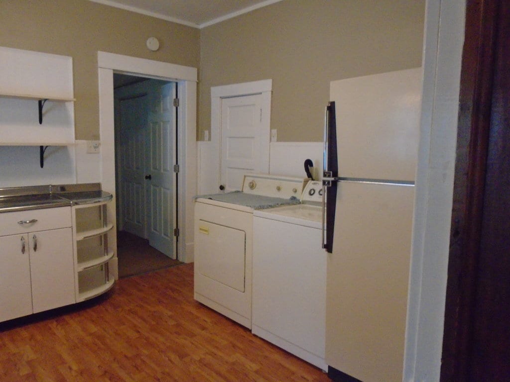 Building Photo - 805 Green St