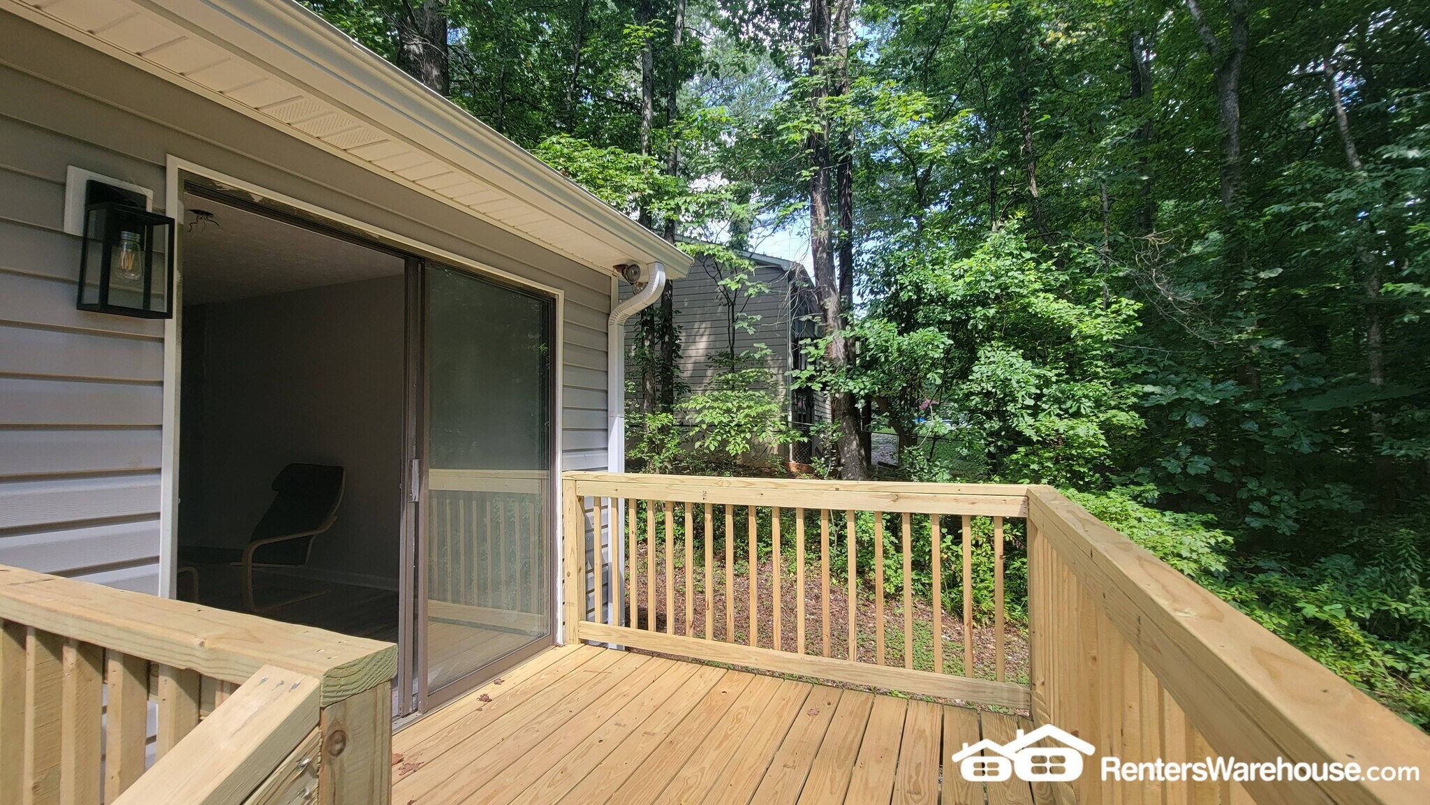 Building Photo - 1909 Suwanee Valley Rd NW