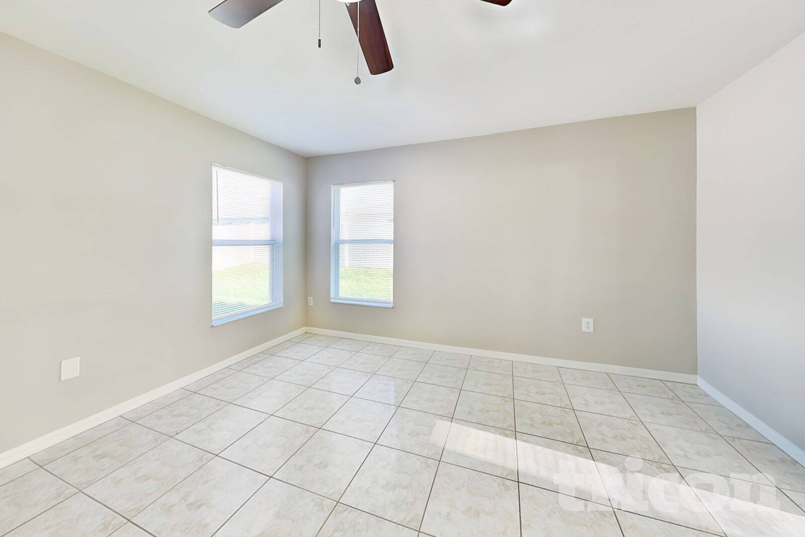 Building Photo - 2483 Brownwood Dr