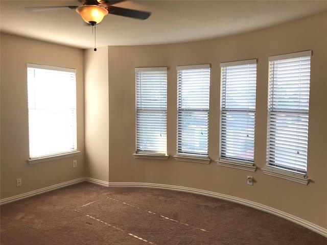 Building Photo - 843 Lake Forest Trl
