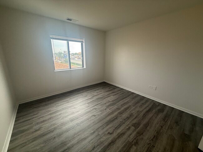 Building Photo - 2310 N Harlem Ave