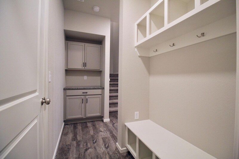 Building Photo - 321 Skyraider Way