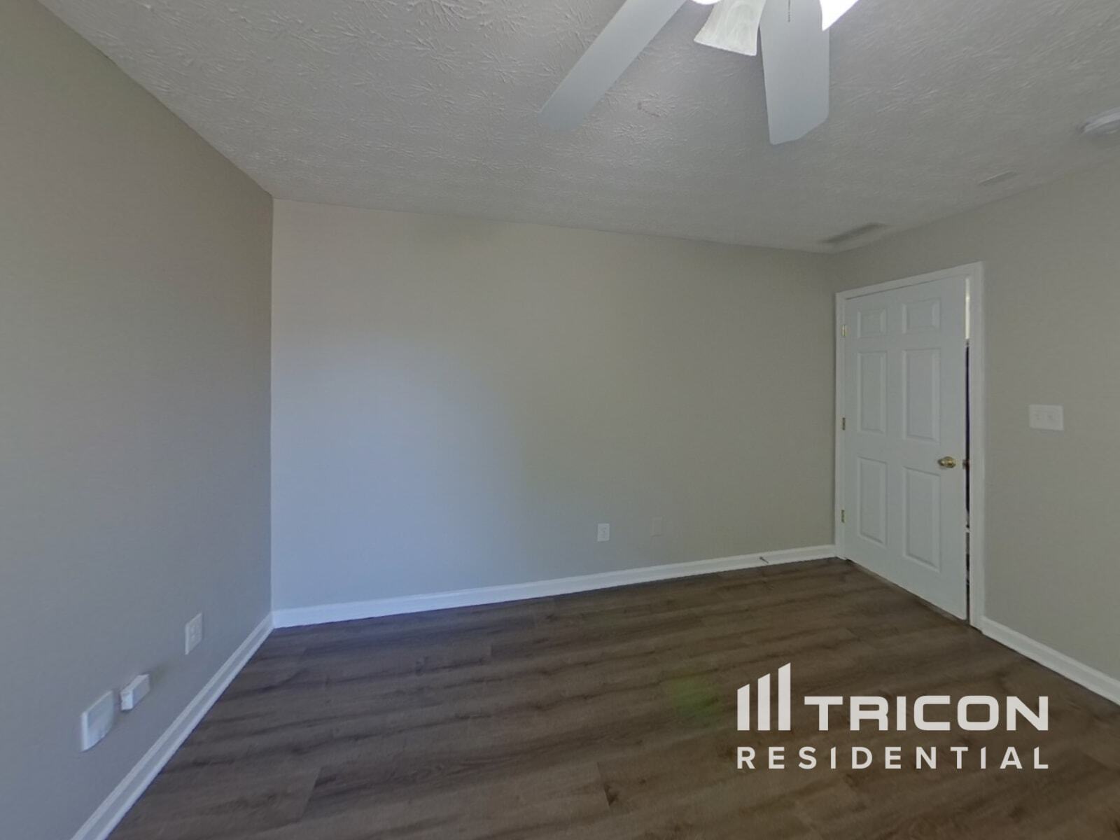 Building Photo - 733 Winbrook Dr