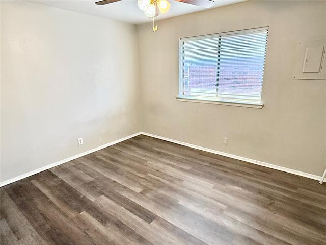 Building Photo - 2221 Stella St