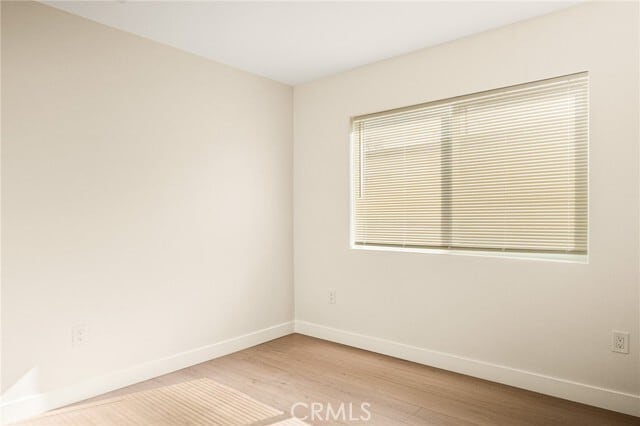 Building Photo - 11920 Laurel Ave