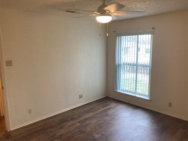 Building Photo - 925 Boone Dr