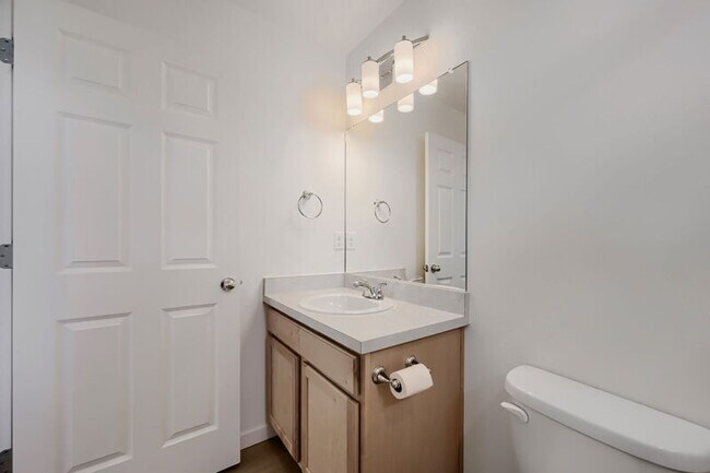 Building Photo - 6463 Crossdrum Point
