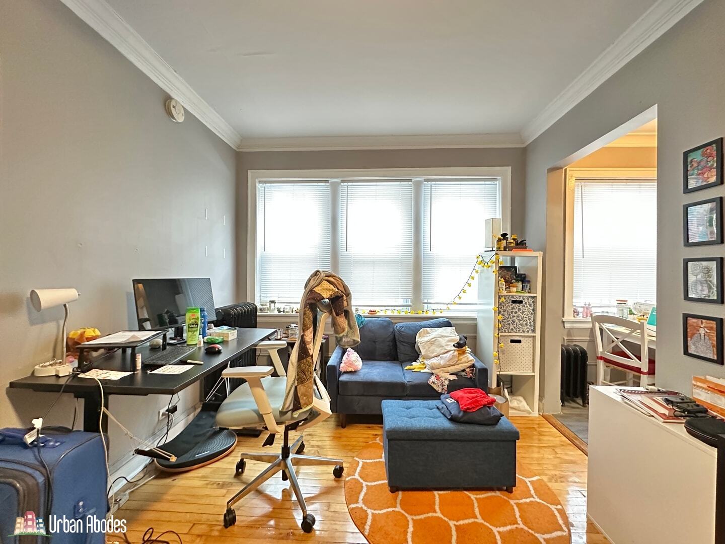 Building Photo - 5517 N Kenmore Ave