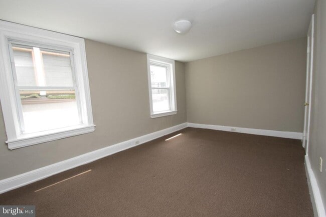 Building Photo - 1606 Rodman St