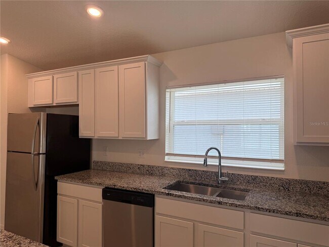 Building Photo - 711 Scrub Oak Hammock Rd