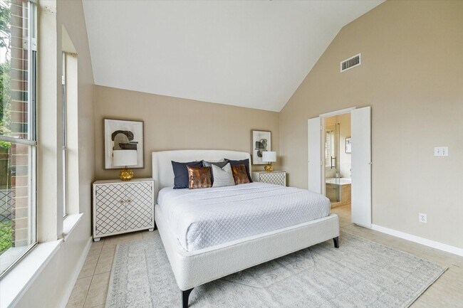 Building Photo - 17426 Little Riata Dr