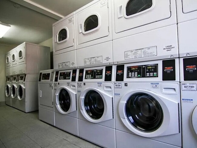 Building Photo - 1824 Ethan Wy