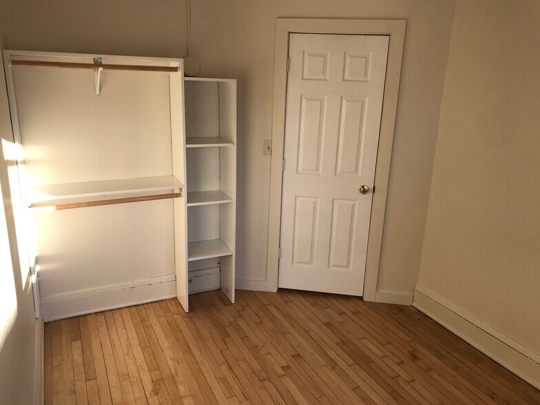 Building Photo - 509 High Ave