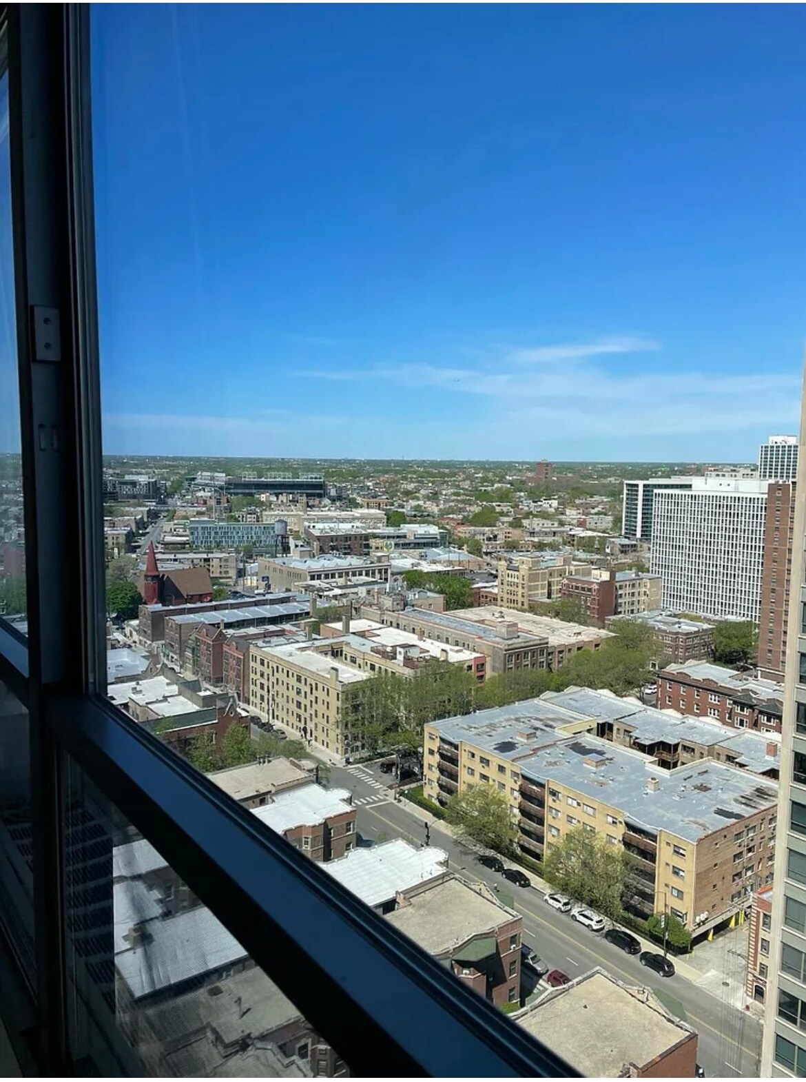 Building Photo - 3550 N Lake Shore Dr