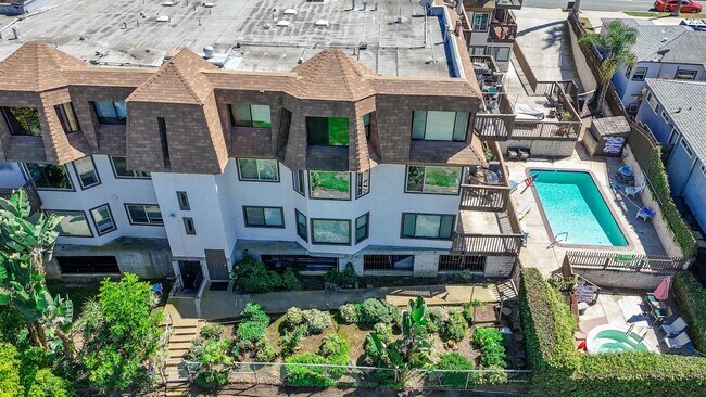 Building Photo - Coastal Charm in Ocean Beach – Loma Pacific Condo - Large Ground Level One Bedroom