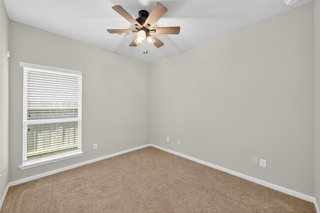 Building Photo - 12519 King Harry Dr