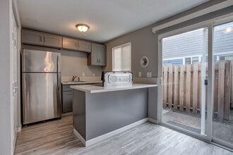 Building Photo - 431-01 St. Mary's Apartments LLC