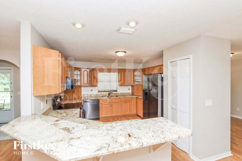 Building Photo - 1245 Gerry Rd SW