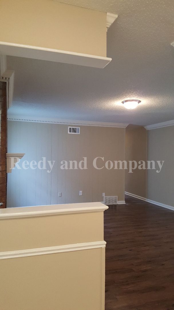 Building Photo - 4236 Rosewind Cir