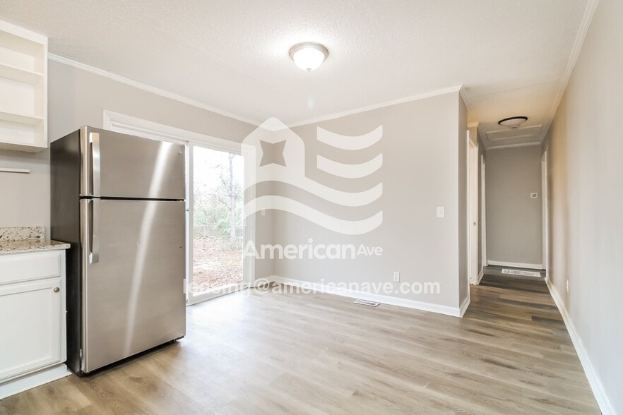 Building Photo - 1205 Widgean Dr