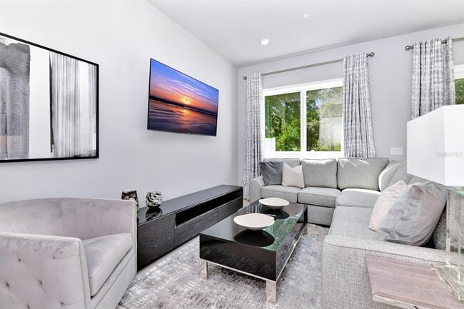 Building Photo - 7770 Sandy Ridge Dr