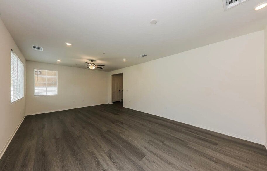 Building Photo - 2444 Gunner Ridge Way