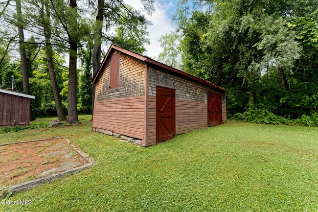 Building Photo - 1412 River Rd