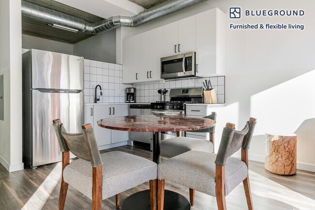 Building Photo - 61 W Erie St