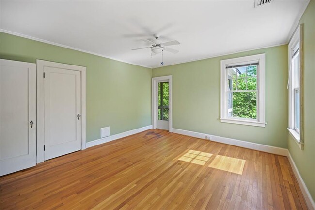 Building Photo - 60 26th St NW