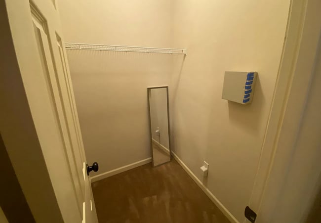 Building Photo - 4 BD/4.5 BA