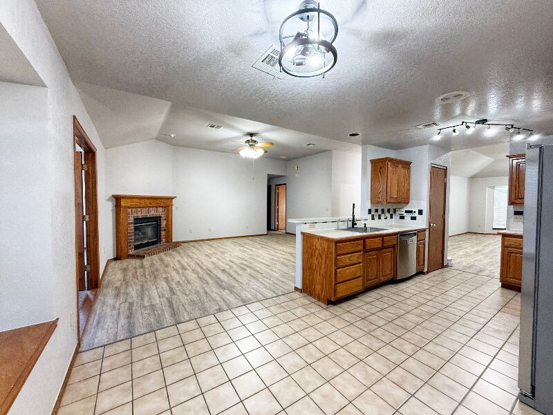 Building Photo - 6605 NW 134th St