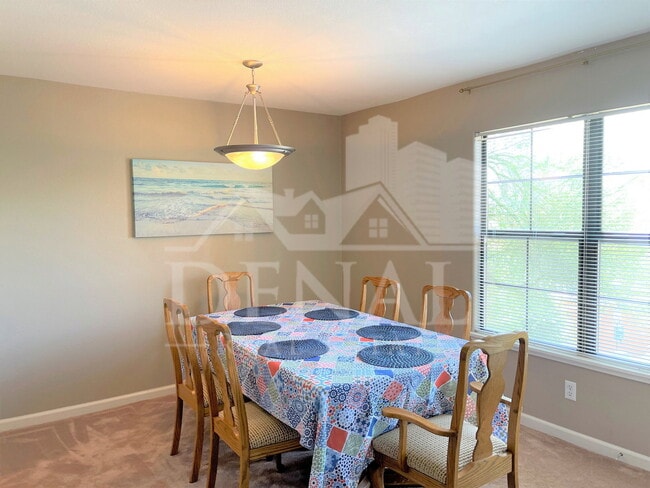 Building Photo - 6651 N Campbell Ave