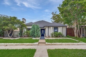 Building Photo - 1108 Richland Oaks Dr