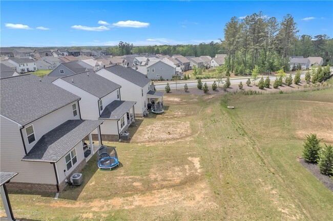 Building Photo - 33 Mead Ct