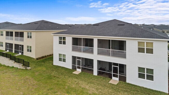 Building Photo - 1031 Splash Shot Pl