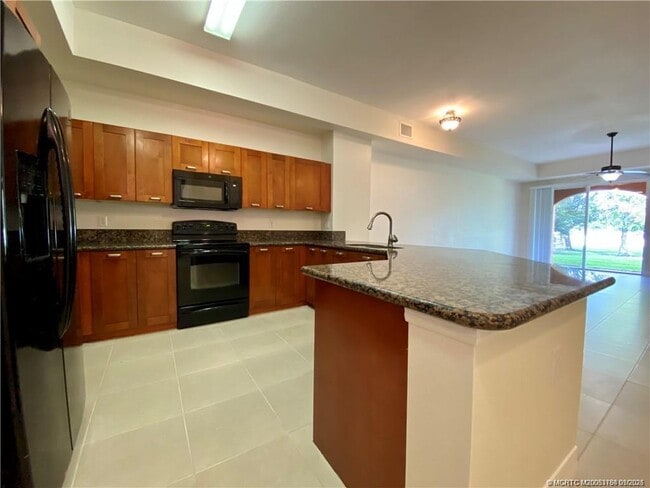 Building Photo - 59 SE Palermo