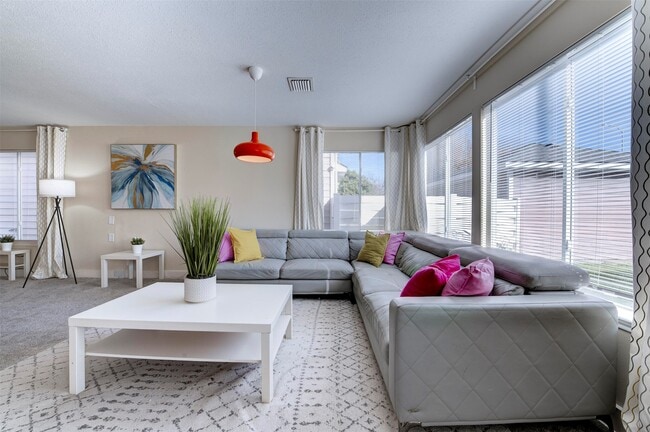 Building Photo - 3818 E Traditions Ct