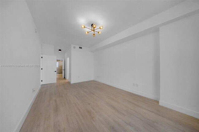 Building Photo - 7901 Hispanola Ave