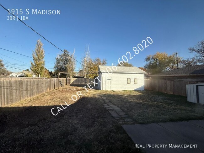 Building Photo - 1915 S Madison-