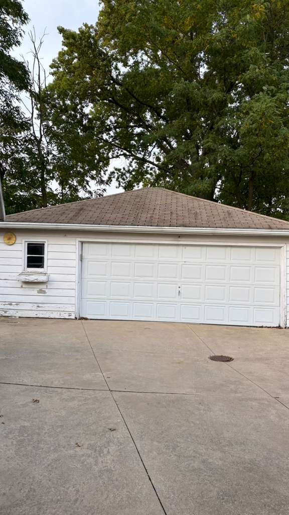 Building Photo - 3780 Hetzel Dr