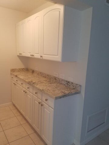 Building Photo - 181 NE Wavecrest Way