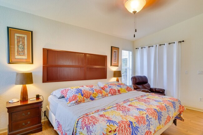 Building Photo - 2130 Rio Nuevo Dr