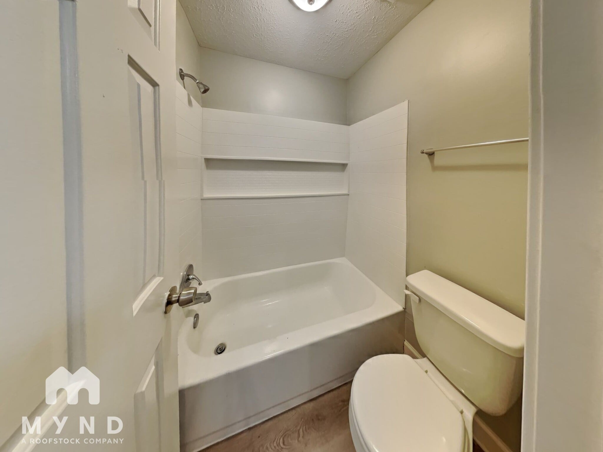 Building Photo - 4629 Sunnyslope Dr