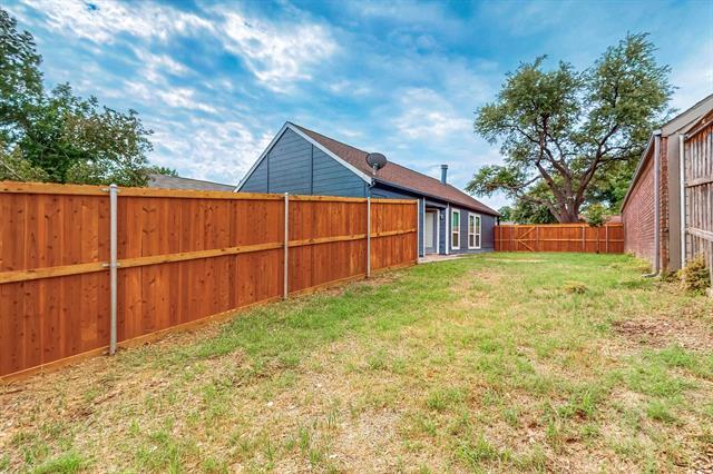 Building Photo - 938 Mapleleaf Ln