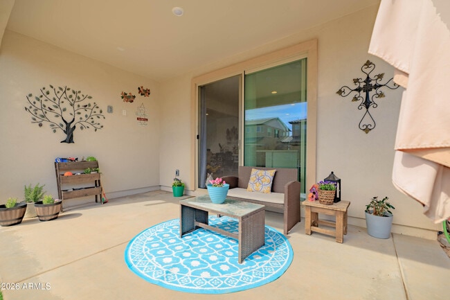 Building Photo - 21513 E Sparrow Dr